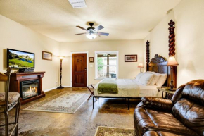 Amazing Cottage with Hot Tub! - 2 Min to Wineries!